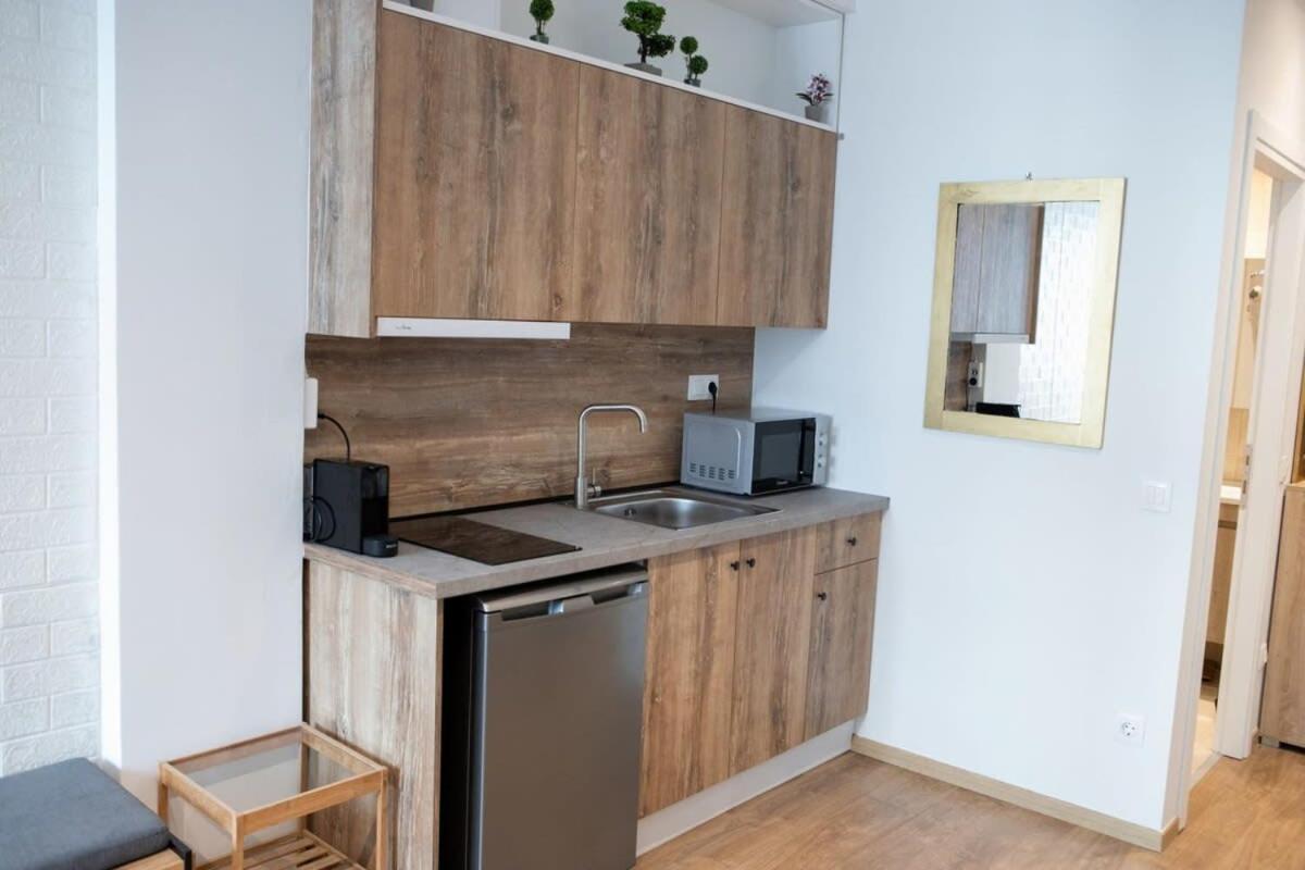 Cozy Modern Studio In Thessaloniki 아파트 외부 사진
